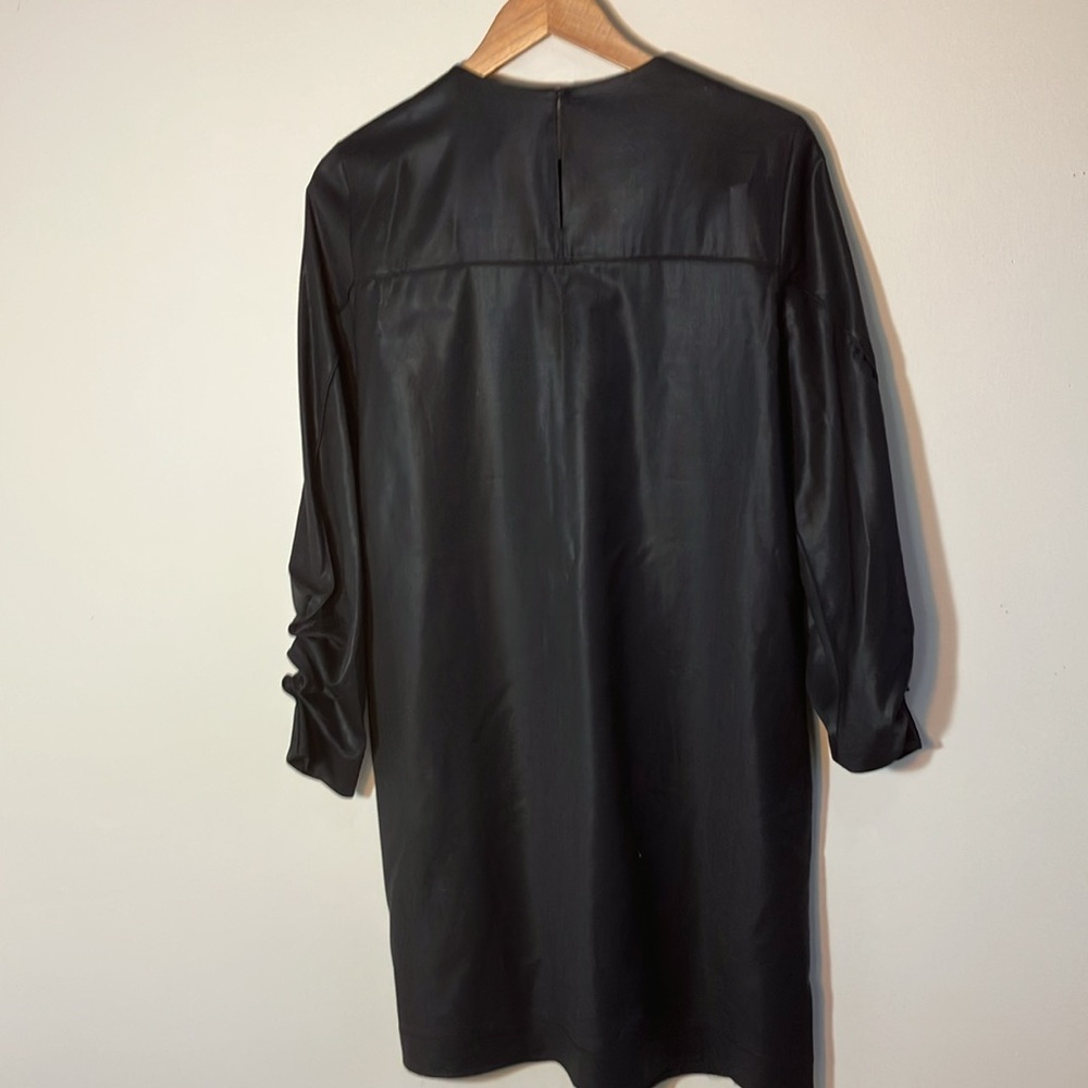 Black Long-Sleeve Mini Dress - Women - Picture 8 of 12